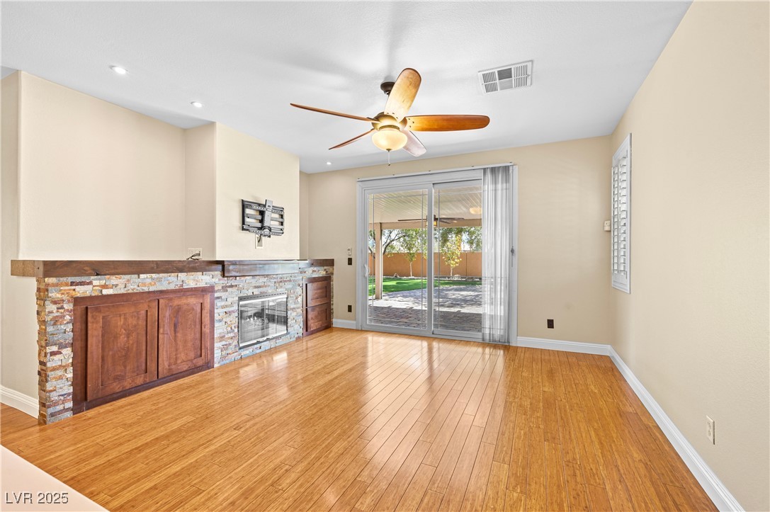 2213 Midvale Terrace