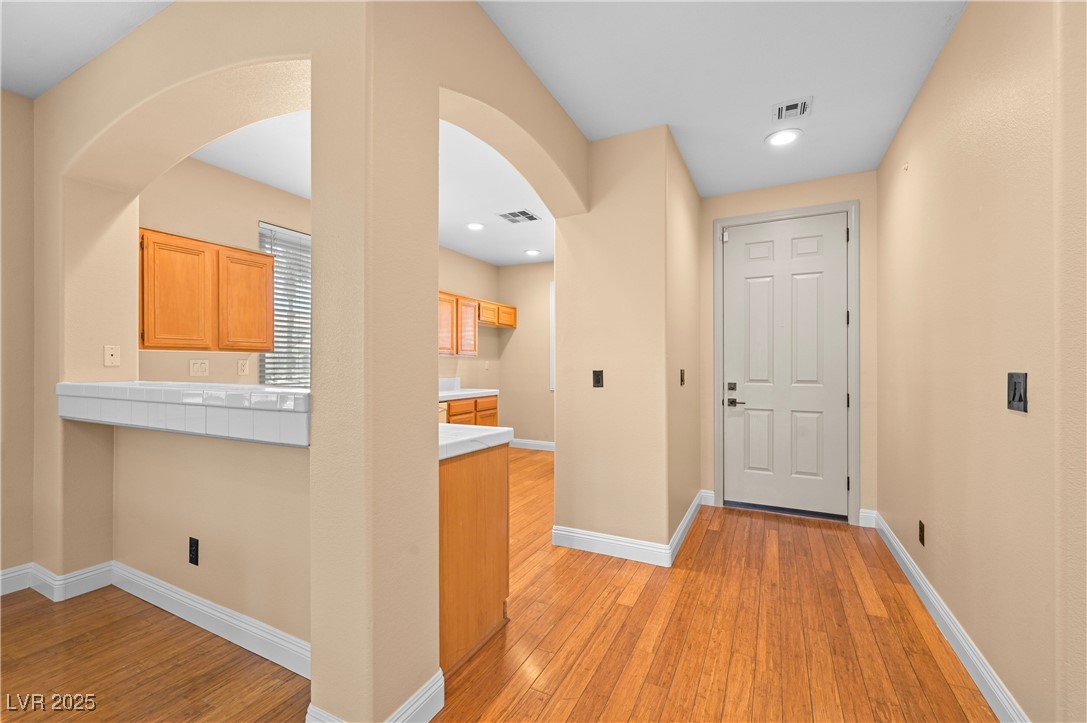 2213 Midvale Terrace