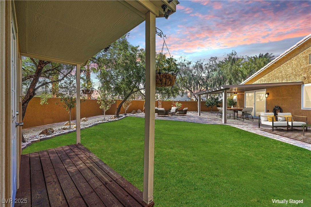 2213 Midvale Terrace
