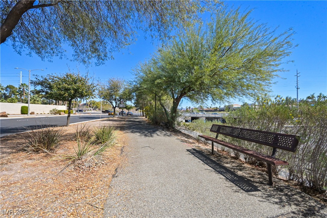 2213 Midvale Terrace