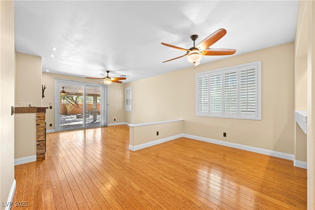 2213 Midvale Terrace