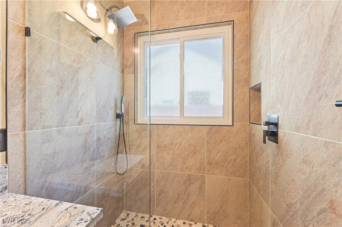 2213 Midvale Terrace