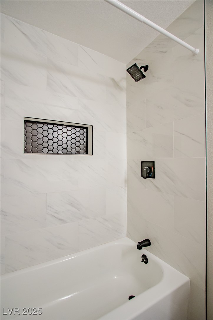 3151 Soaring Gulls Drive 1079