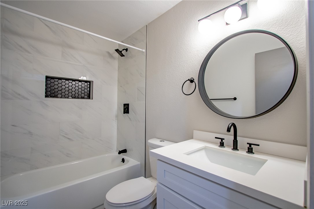 3151 Soaring Gulls Drive 1079