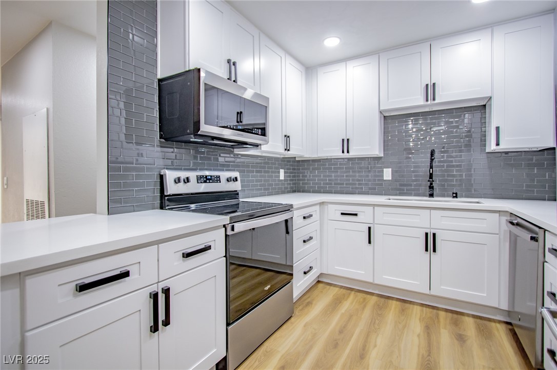 3151 Soaring Gulls Drive 1079