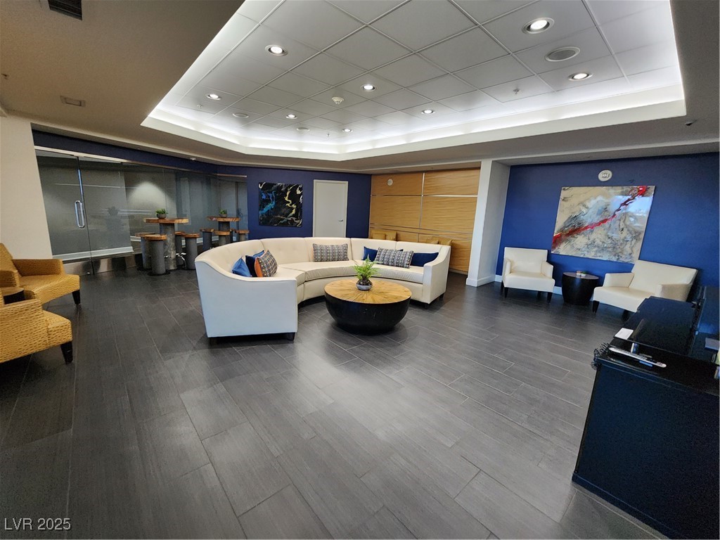 200 West Sahara Avenue 502