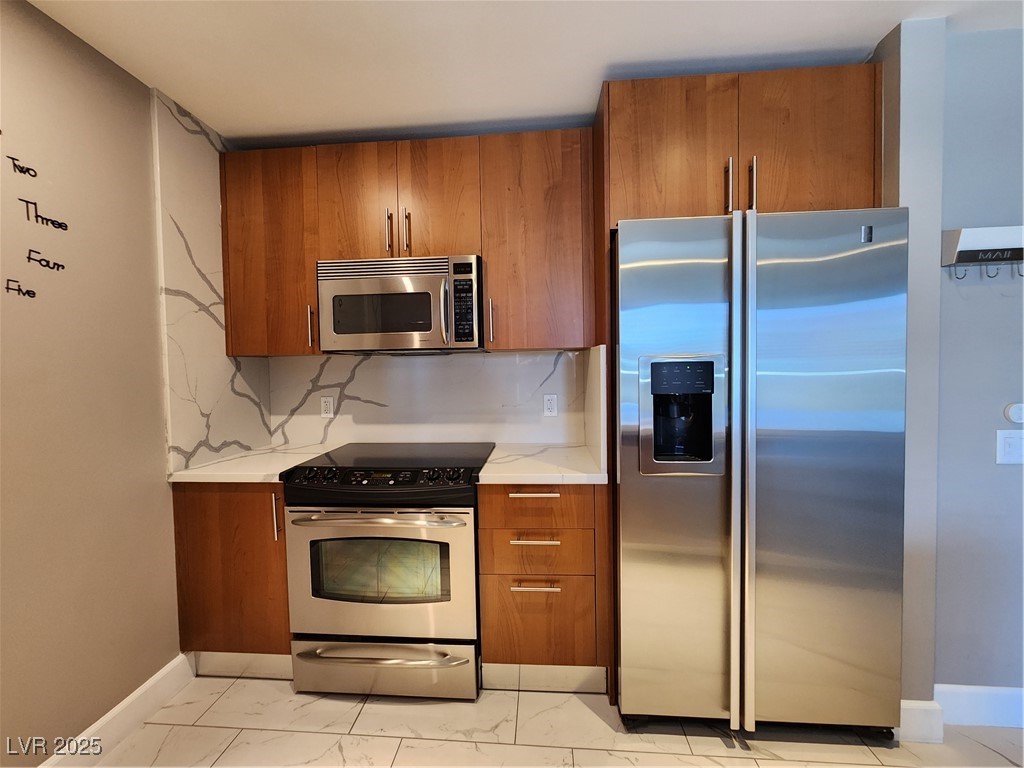 200 West Sahara Avenue 502
