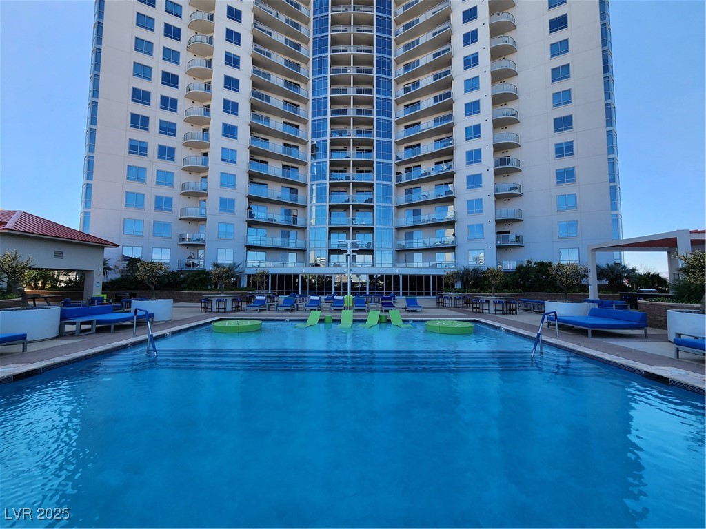 200 West Sahara Avenue 502