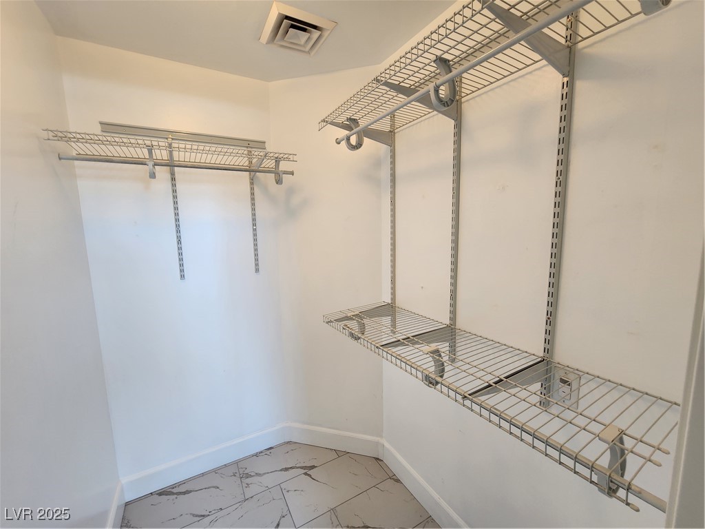 200 West Sahara Avenue 502