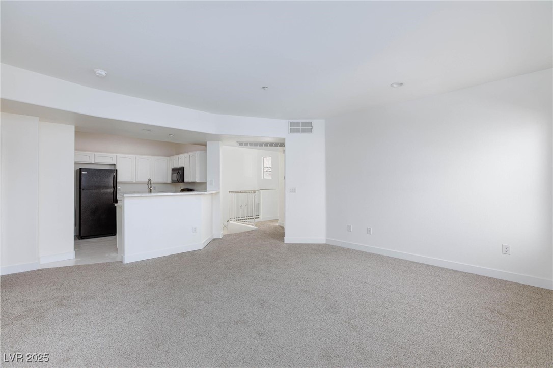 5855 Valley Drive 2018