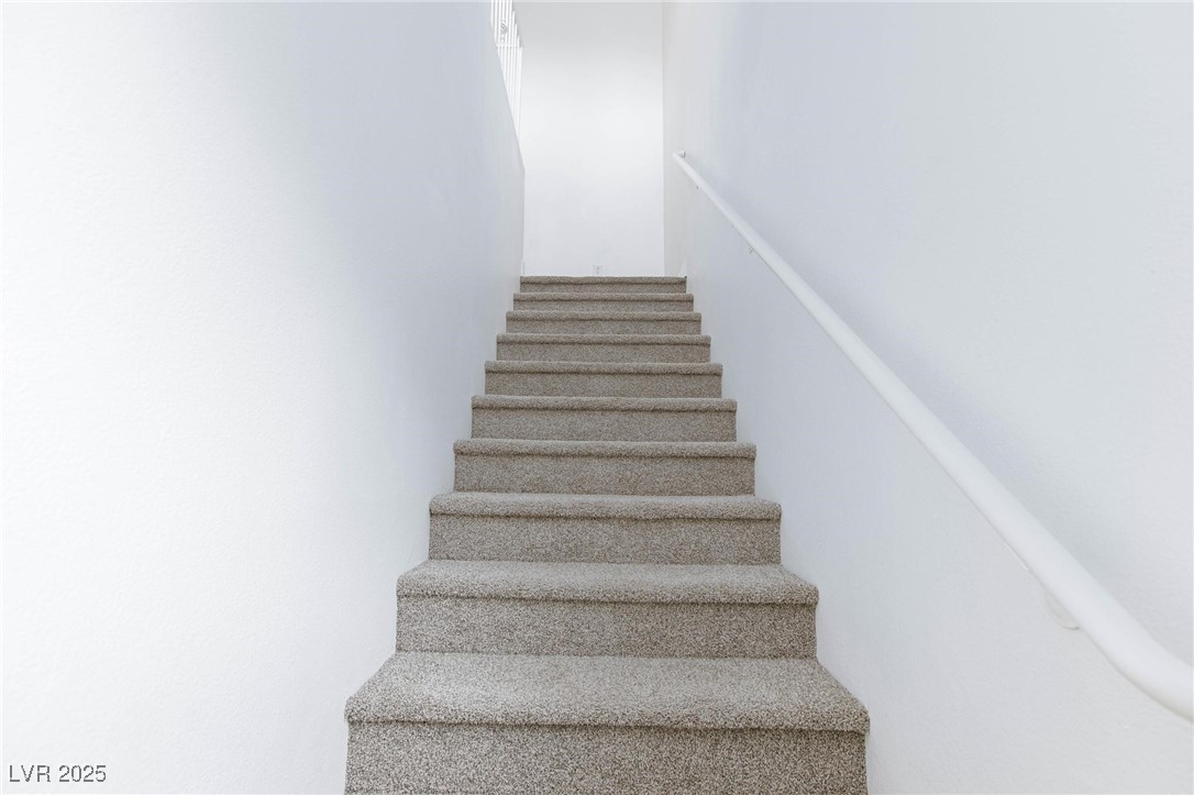 5855 Valley Drive 2018