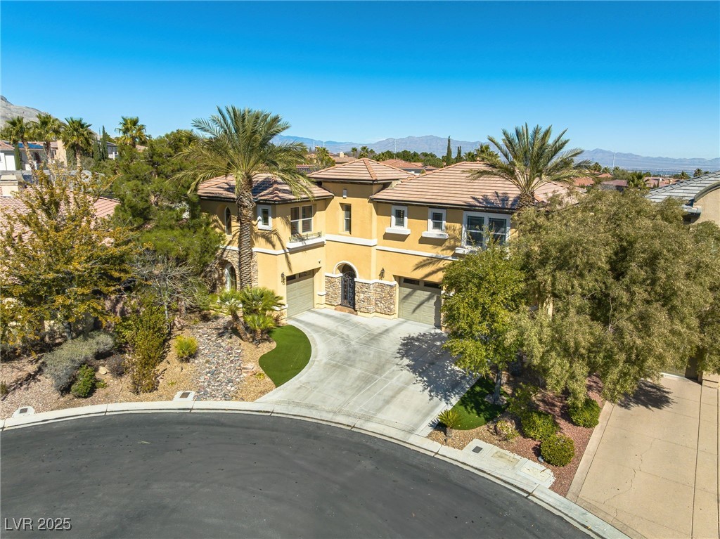 11504 White Cliffs Avenue
