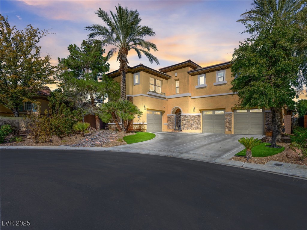 11504 White Cliffs Avenue