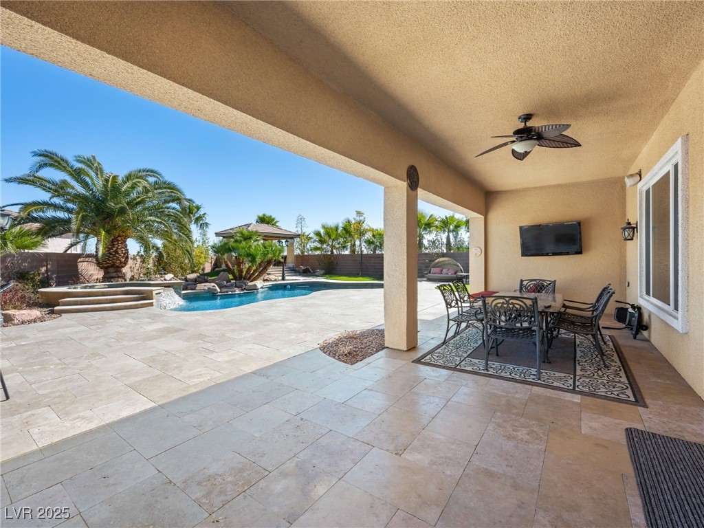 11504 White Cliffs Avenue