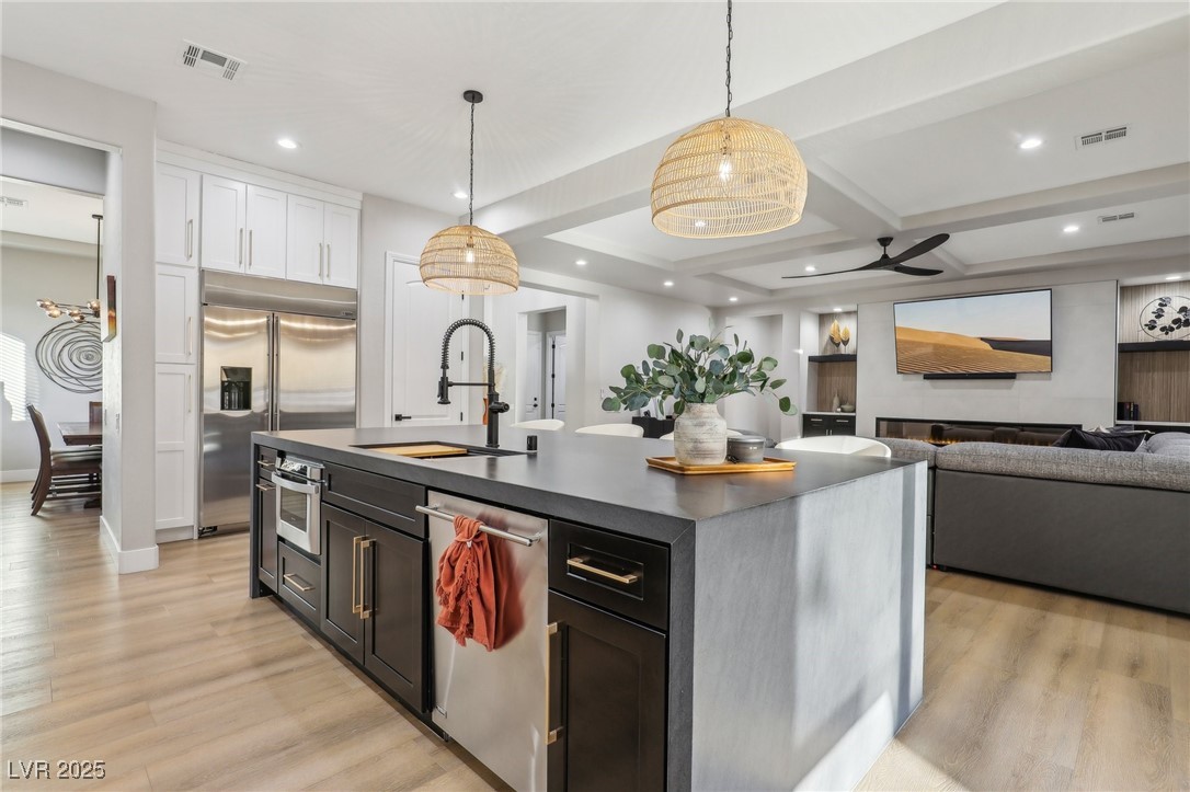 2809 Proust Court