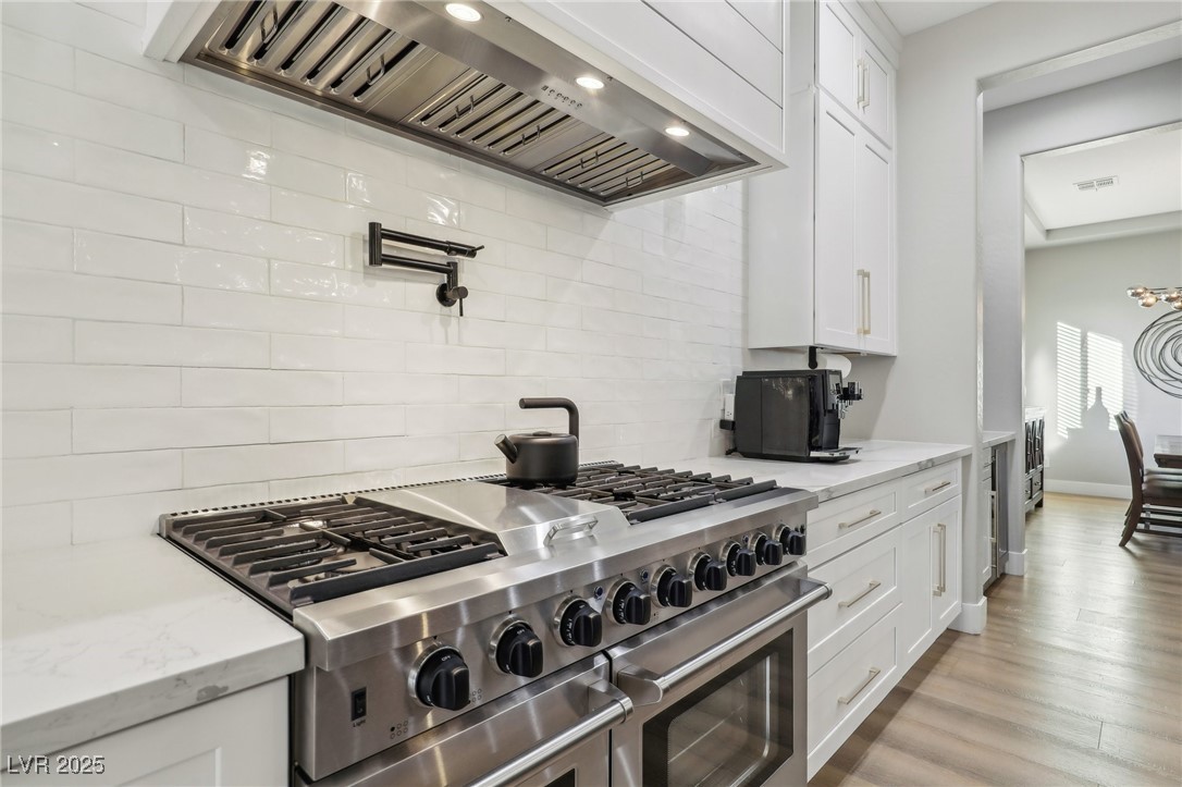 2809 Proust Court