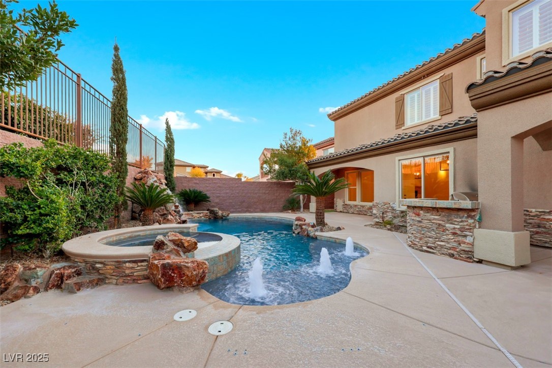 2908 Ferrand Court