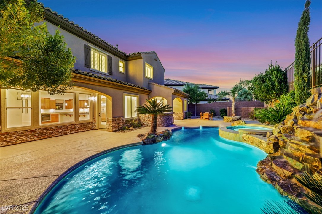 2908 Ferrand Court