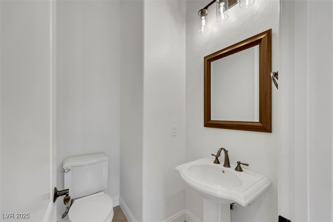 2908 Ferrand Court