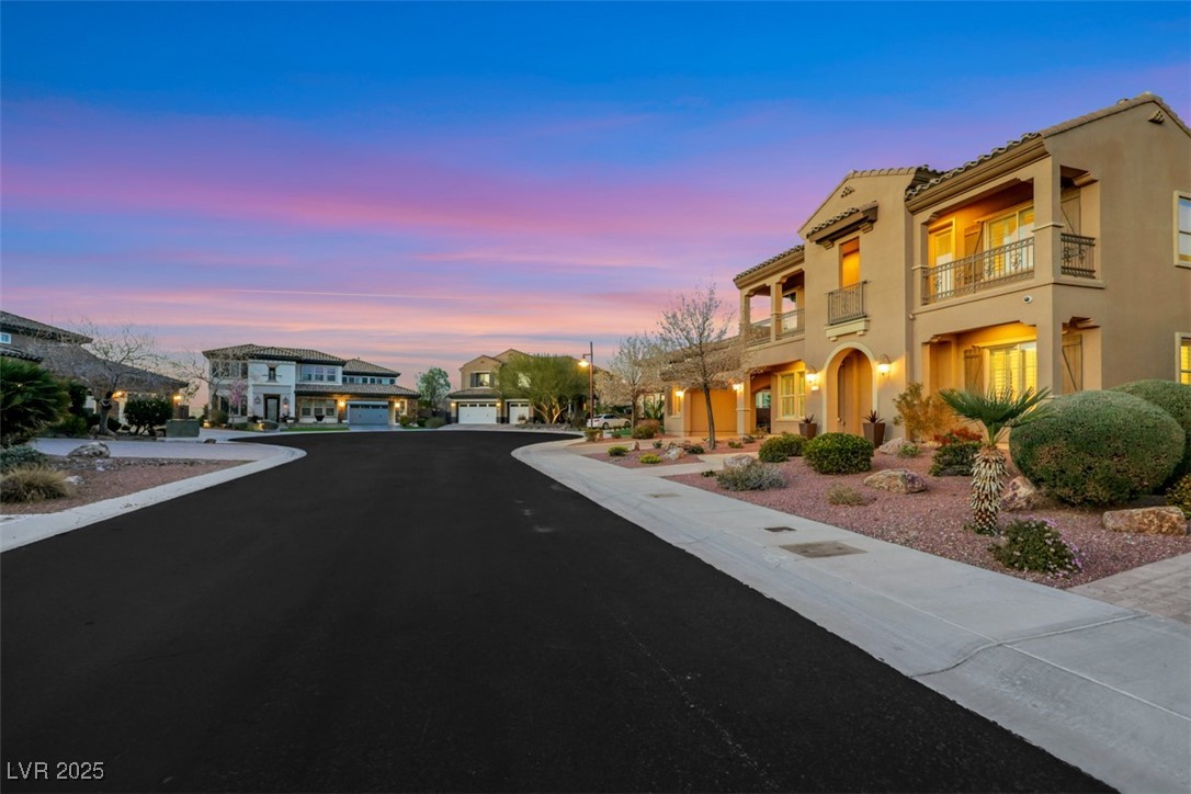 2908 Ferrand Court