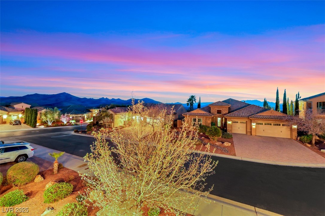 2908 Ferrand Court