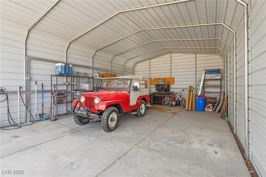 519 North Racetrack Road
