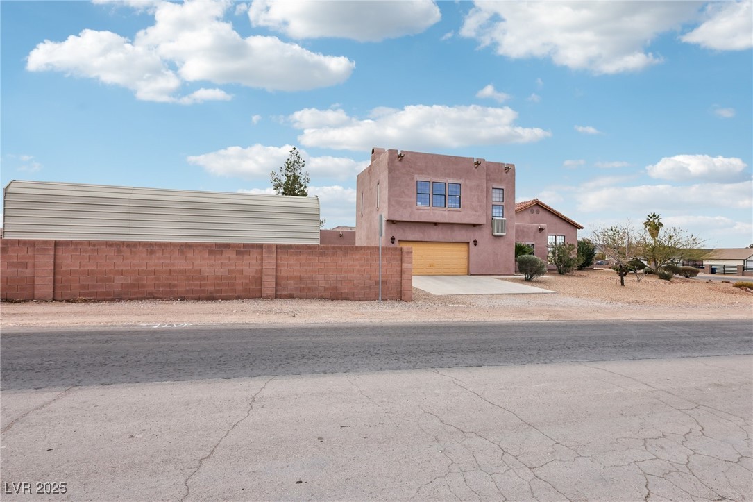 519 North Racetrack Road
