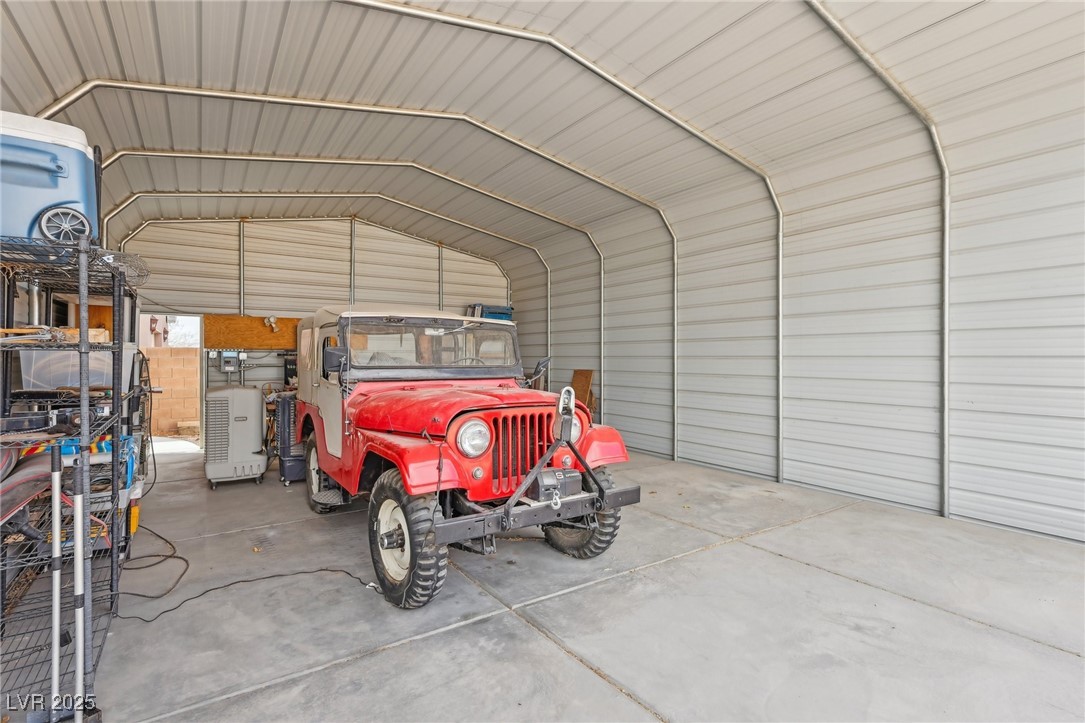 519 North Racetrack Road