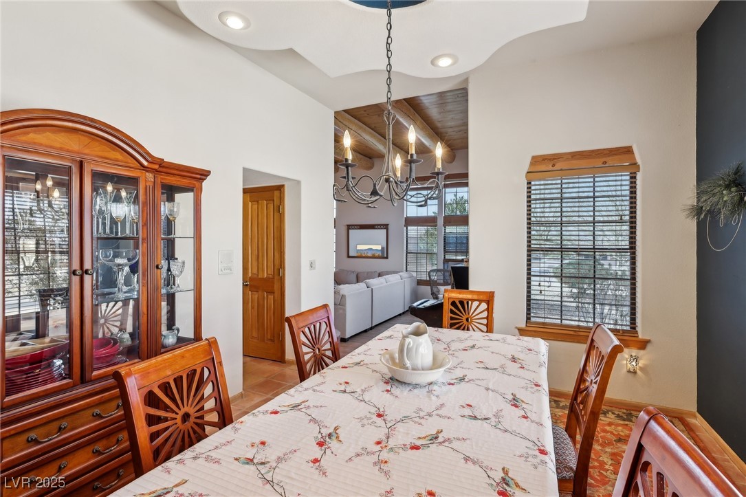 519 North Racetrack Road