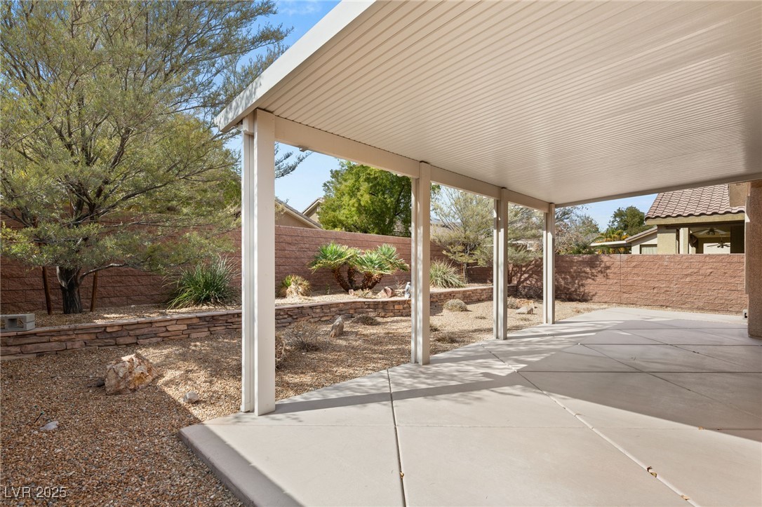 5809 Sagamore Canyon Street