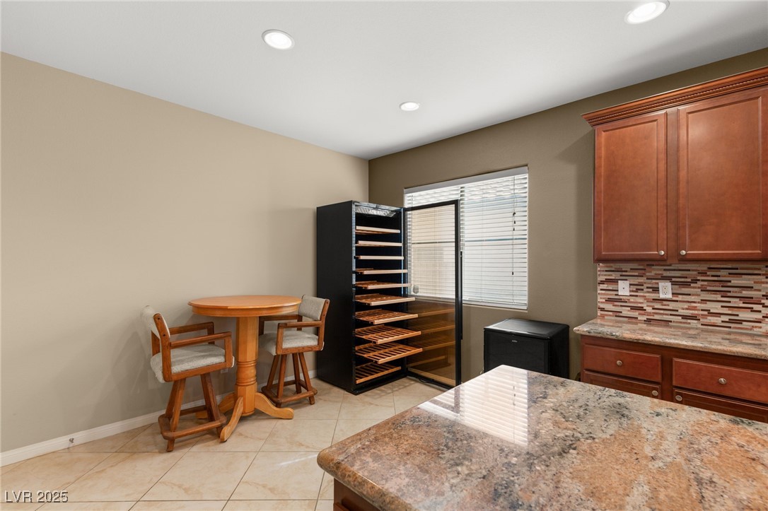 5809 Sagamore Canyon Street