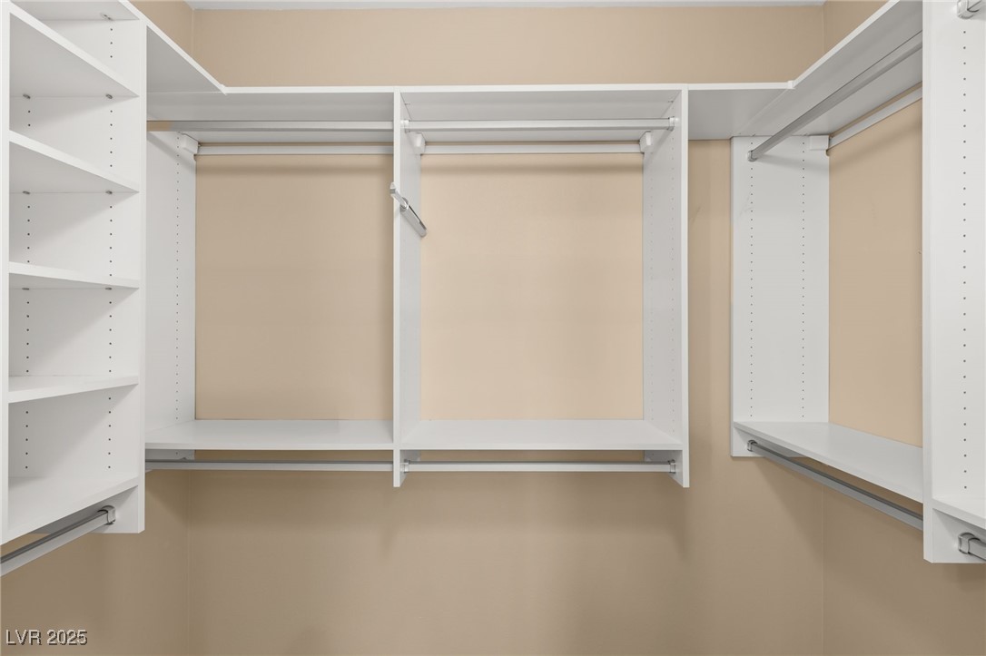 5809 Sagamore Canyon Street