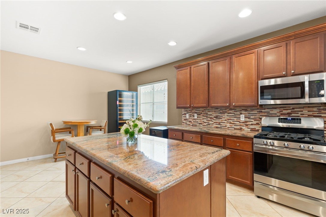 5809 Sagamore Canyon Street