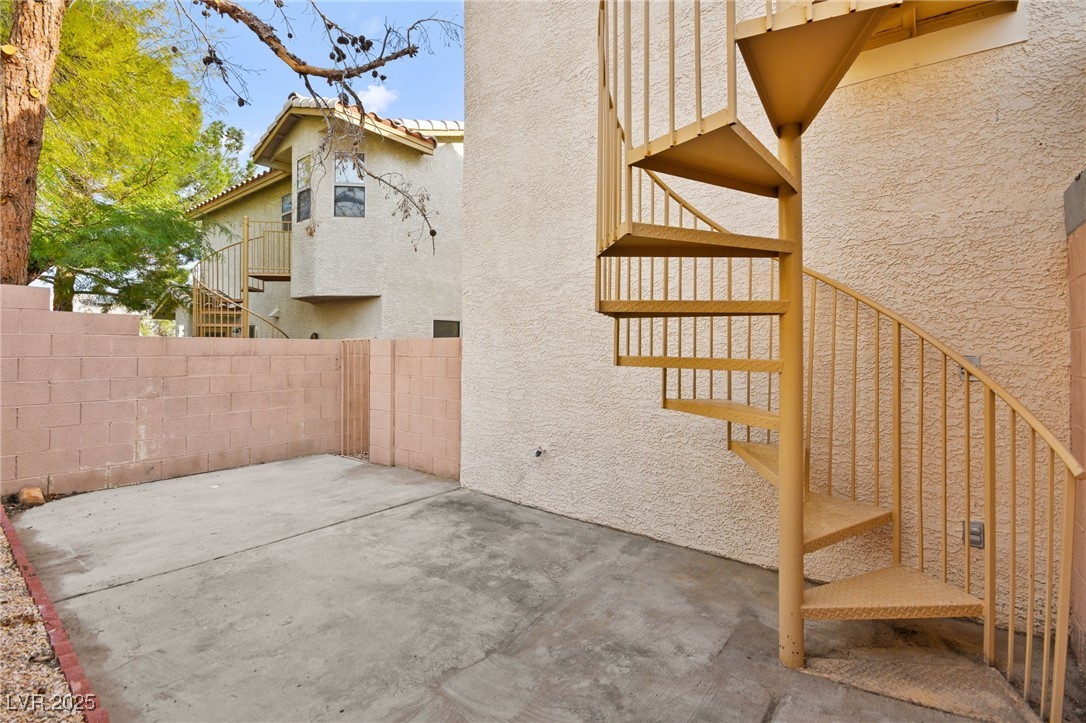 7554 Violet Vista Avenue 201