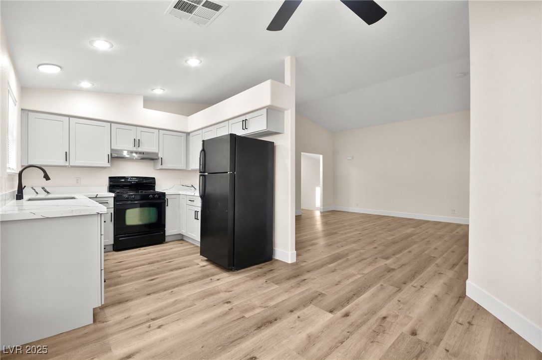 7554 Violet Vista Avenue 201