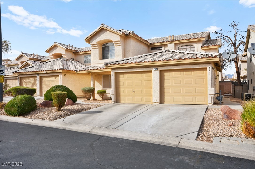 7554 Violet Vista Avenue 201