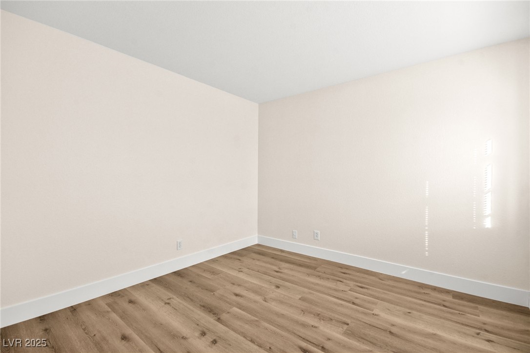 7554 Violet Vista Avenue 201