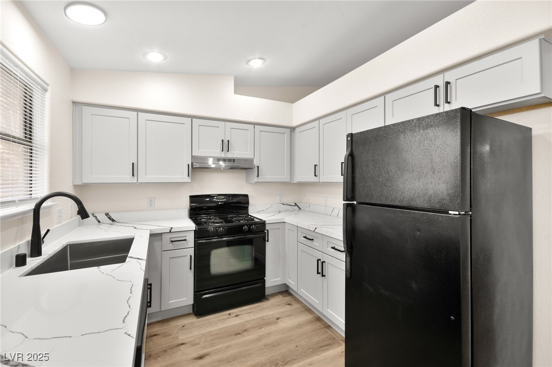 7554 Violet Vista Avenue 201