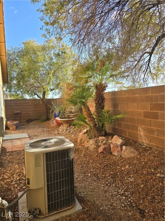 8993 Secret Valley Street