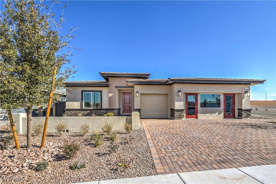 506 Copper Falcon Avenue