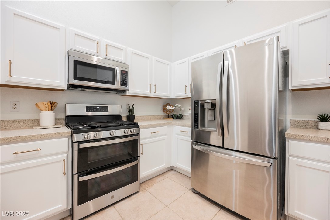 10341 Birch Bluff Lane