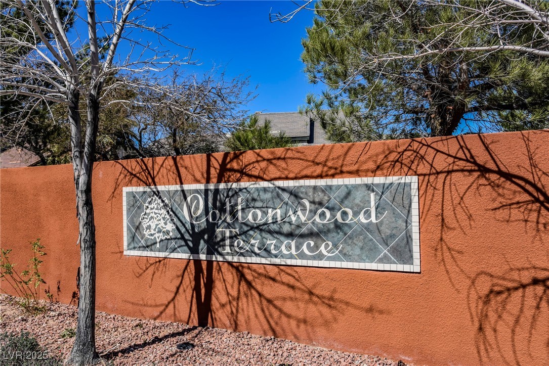 10341 Birch Bluff Lane