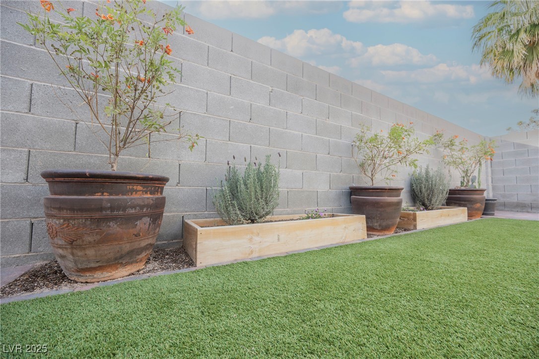 10341 Birch Bluff Lane