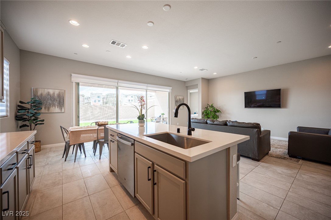 11701 Hatchling Avenue