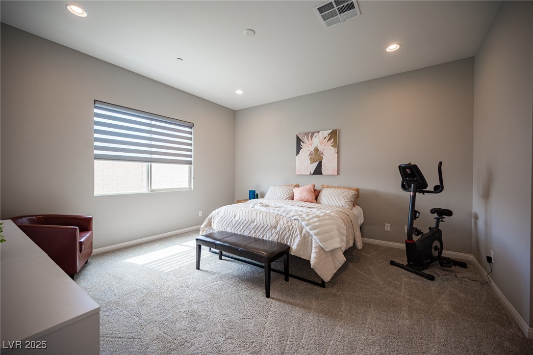 11701 Hatchling Avenue