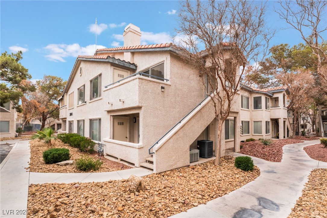 3044 Casey Drive 101