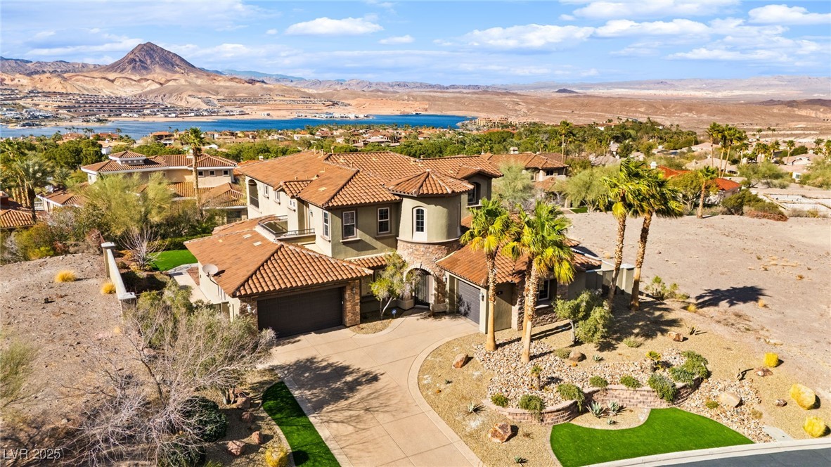 14 Camino Barcelona Place