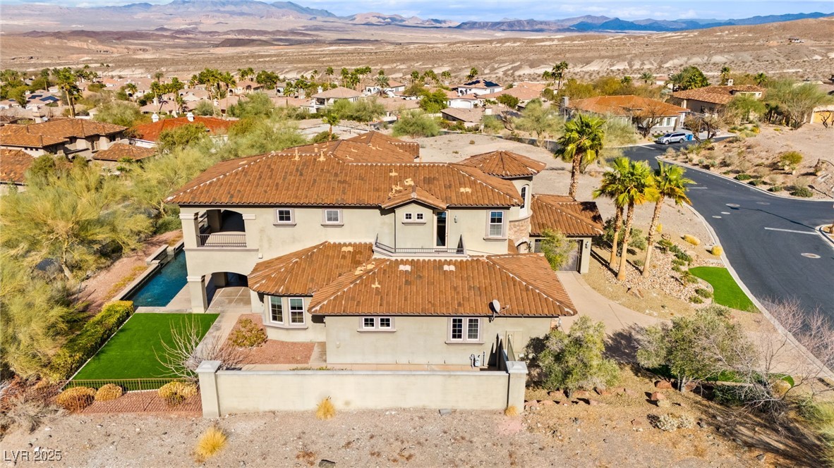 14 Camino Barcelona Place