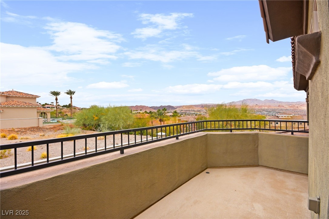 14 Camino Barcelona Place