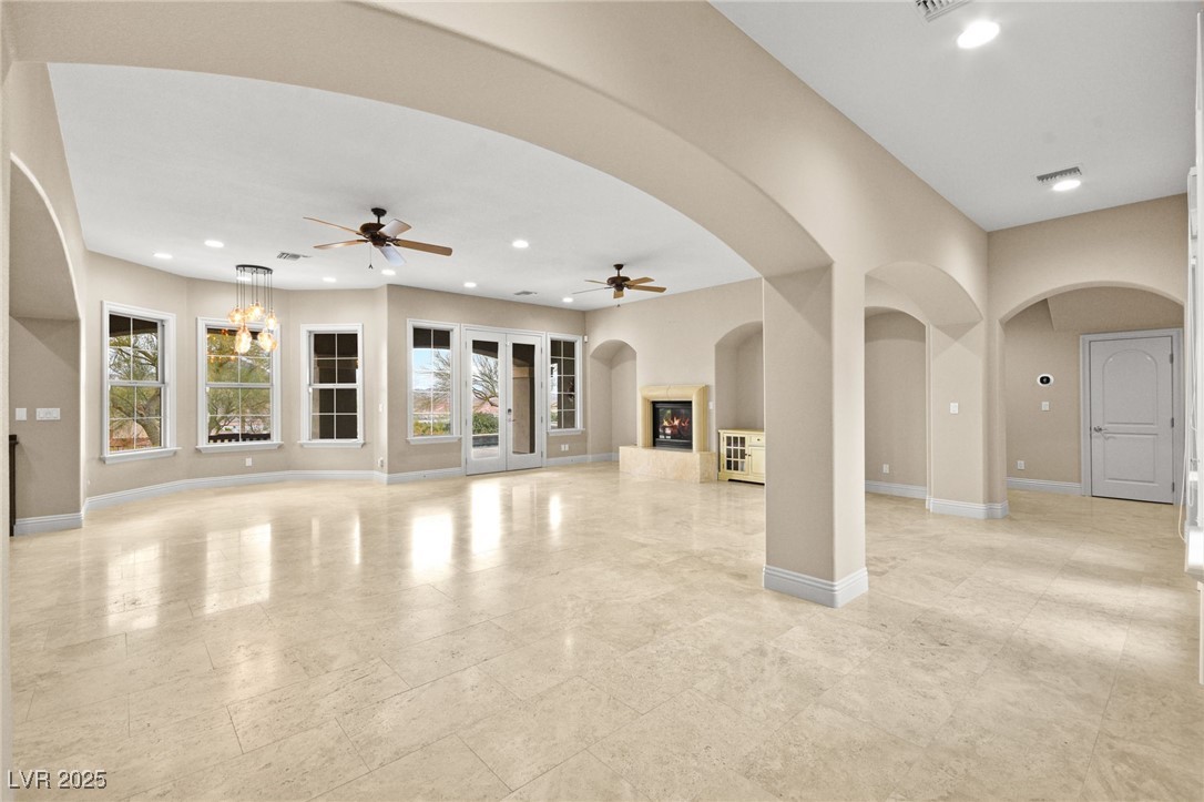 14 Camino Barcelona Place